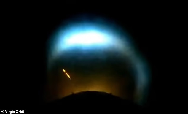 Anh chưa đưa được vệ tinh lên vũ trụ sau 'một sự cố bất thường' ảnh 1