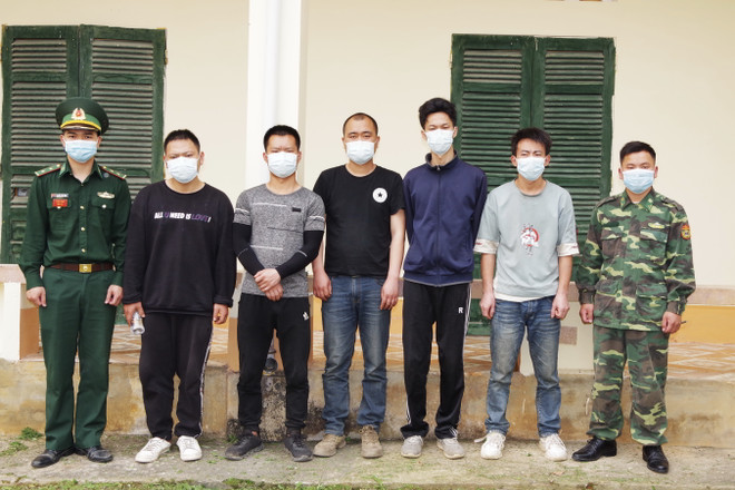 Bắt 4 đối tượng đưa người nước ngoài xuất cảnh trái phép sang Lào ảnh 3