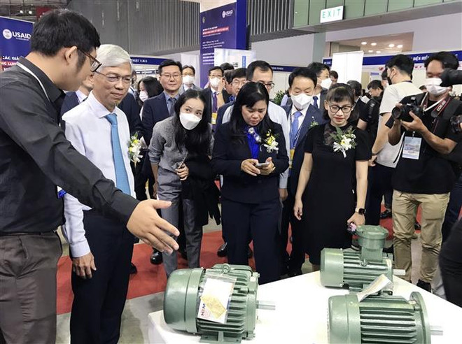 Khai mạc chuỗi Triển lãm quốc tế công nghệ và sản phẩm năng lượng xanh ảnh 1