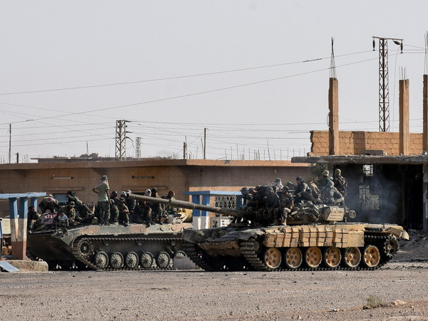 Quân đội Syria đánh bật IS, tái sử dụng sân bay Deir Ez-zor ảnh 1