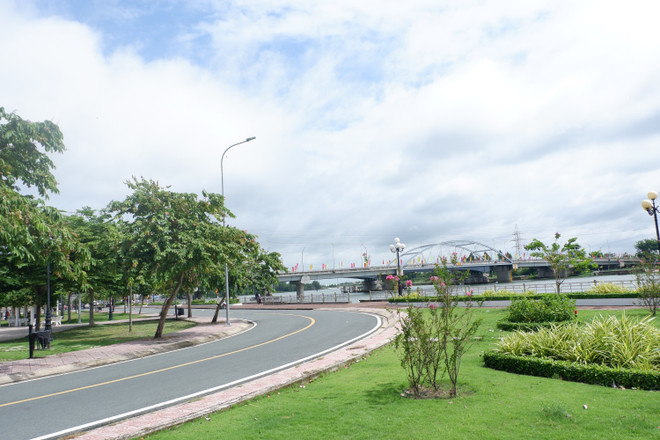Long An phát triển đô thị theo hướng hiện đại, giàu bản sắc ảnh 1