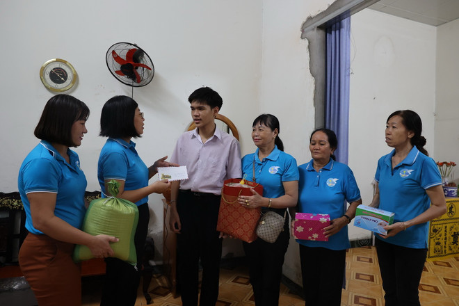 TTXVN_1510 Vung Tau me do dau 2.jpg