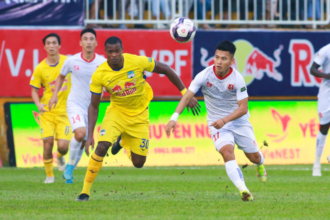 V-League 2022: Hoàng Anh Gia Lai "đứt mạch" bất bại trên sân nhà ảnh 1