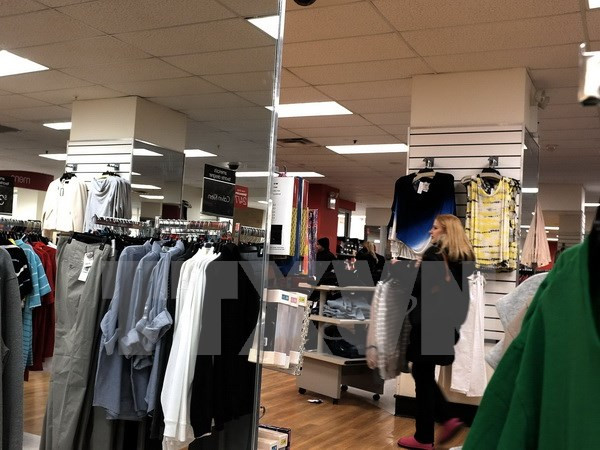 Kinh tế Mỹ tăng trưởng ổn định, thị trường việc làm cải thiện ảnh 1