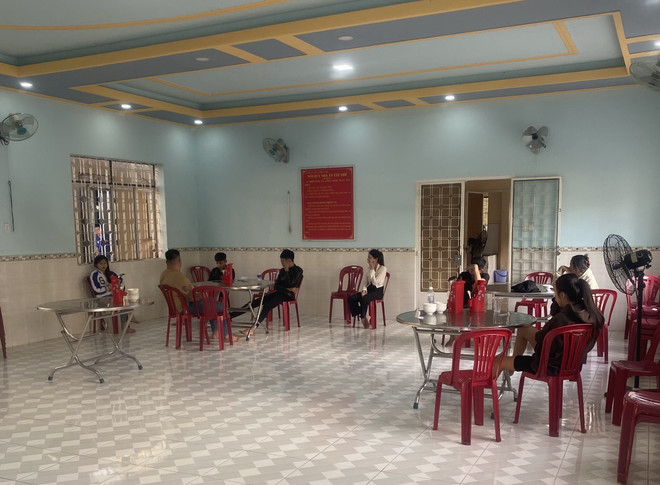 Đột kích quán karaoke phát hiện nhiều đối tượng sử dụng ma túy ảnh 1