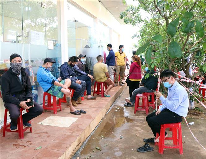 Kon Tum: Gặp khó khi trả lại tiền chênh lệch xét nghiệm COVID-19 ảnh 1