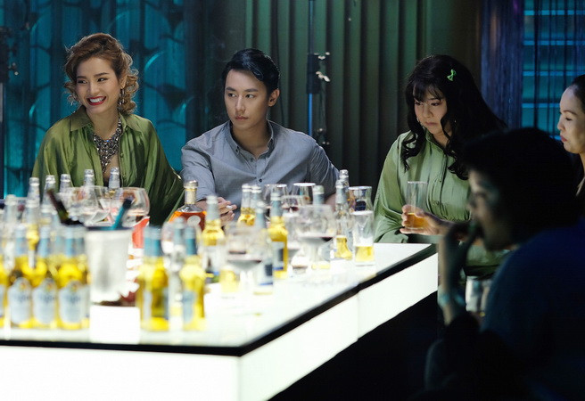 “Sắc đẹp ngàn cân” phiên bản Việt ra rạp: Yếu nhất phần nhạc ảnh 1