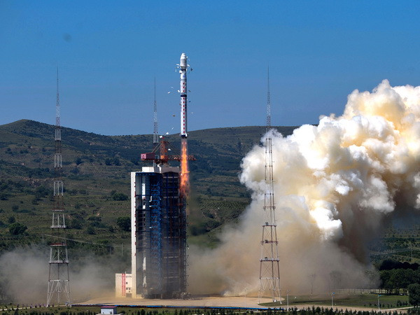 Trung Quốc phóng thành công hai vệ tinh bằng một tên lửa đẩy ảnh 1