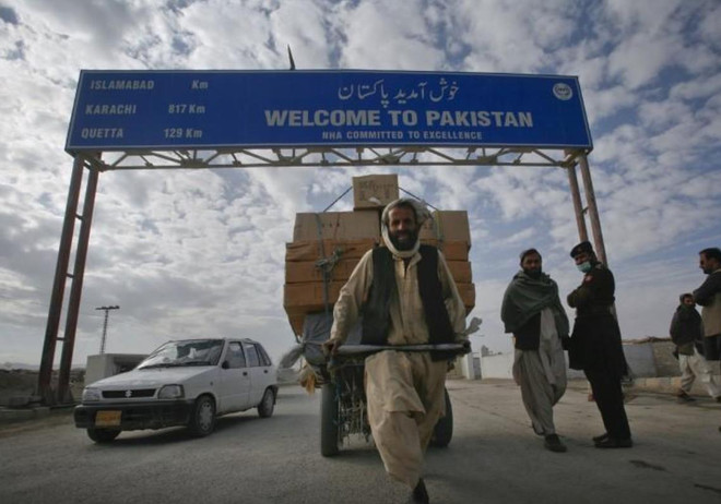 Pakistan mở trở lại một cửa khẩu với Afghanistan vì lý do nhân đạo ảnh 1