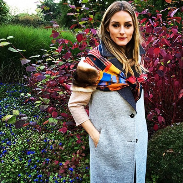 Áo khoác dáng dài sành điệu được "sao" ưa chuộng trong mùa lạnh ảnh 9