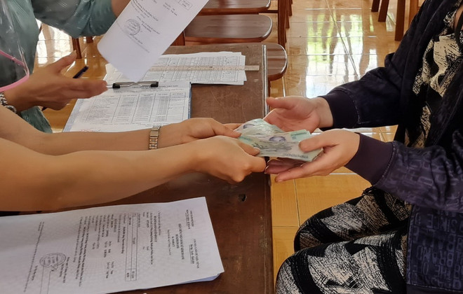 TP.HCM nỗ lực hoàn thành hỗ trợ người bị ảnh hưởng COVID-19 trước Tết ảnh 1