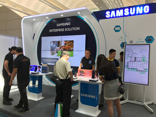 Động lực để các nhà đầu tư làm ăn lâu dài và đồng hành cùng Việt Nam ảnh 1