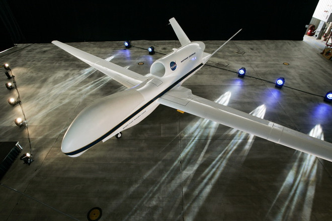 Mỹ hoãn chuyển giao 2 máy bay Global Hawk cho Hàn Quốc ảnh 1