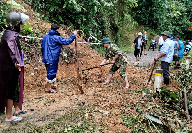 Đề phòng sạt lở đất vùng núi tại các tỉnh từ Thanh Hóa đến Hà Tĩnh ảnh 1