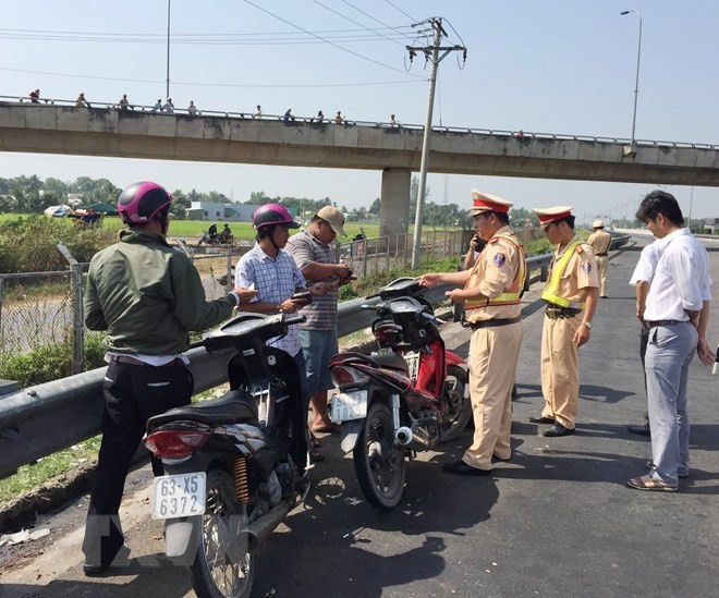 Xe máy đi vào cao tốc: Phải xử phạt gấp 5-20 lần nếu tái phạm ảnh 1