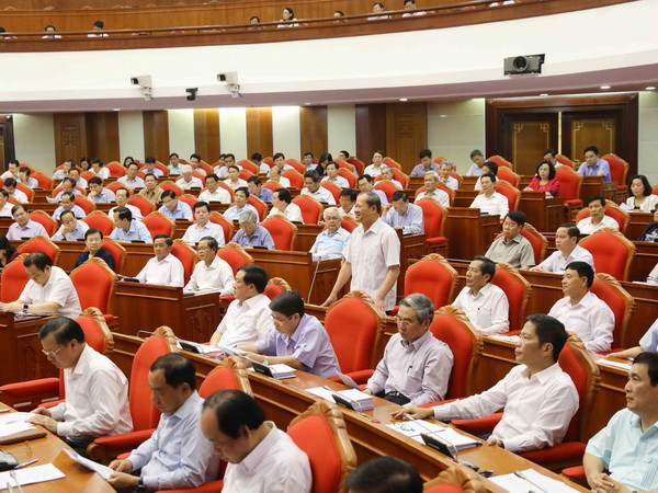 Người dân Gia Lai, Bình Dương hướng về Hội nghị Trung ương 7 ảnh 1