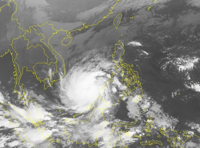Ảnh mây vệ tinh cơn bão số 16. (Nguồn: nchmf.gov.vn) Năm 2017: Thiên tai kỷ lục xuất hiện dày đặc với cường độ khốc liệt ảnh 2
