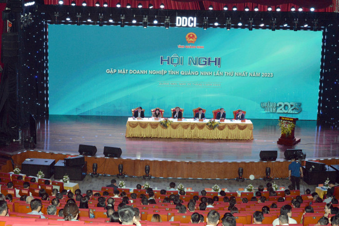 Tỉnh Quảng Ninh tổ chức Hội nghị gặp mặt doanh nghiệp lần thứ nhất năm 2023 nhằm tháo gỡ khó khăn cho doanh nghiệp. (Ảnh: Thanh Vân/TTXVN) ttxvn-0712quangninh2-9803.jpg