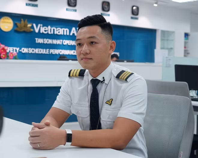 Niềm vui ngày Tết của những người đón Giao thừa trên... trời ảnh 1
