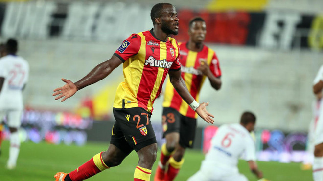 Nhà vô địch PSG bại trận trước tân binh ở trận ra quân Ligue 1 ảnh 2