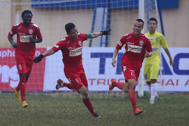 Các đội tập trung chuẩn bị cho vòng đấu mở màn V-League 2016 ảnh 1