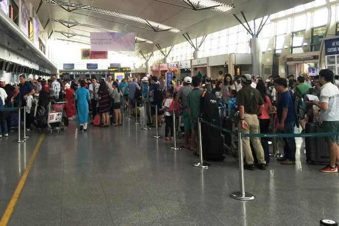 Các hãng hàng không đồng loạt tăng giá vé máy bay từ ngày 1/10 ảnh 1