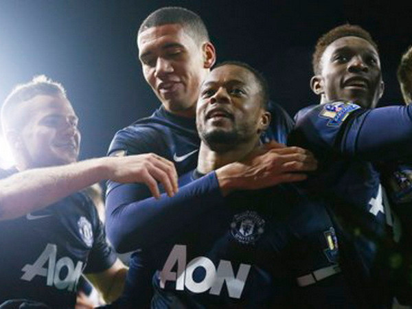 Man United vượt khó, Tottenham lại gây thất vọng lớn ảnh 1