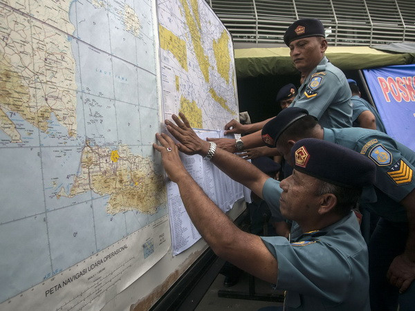Khu vực máy bay AirAsia mất tích bị coi là "vùng biển chết chóc" ảnh 1