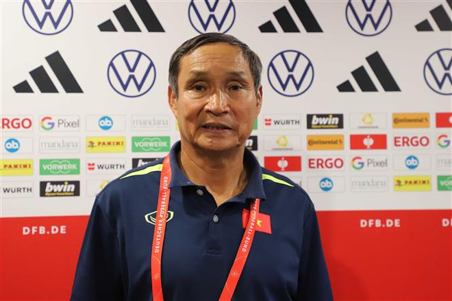 Ông Mai Đức Chung không bị FIFA cắt quyền Huấn luyện viên Trưởng ảnh 1