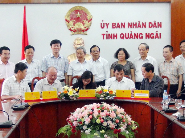 Quảng Ngãi: Từ 1/9 sẽ phân phối đồng loạt xăng sinh học E5 ảnh 1