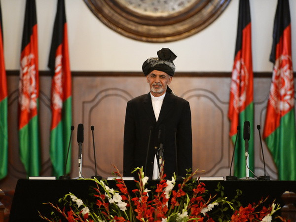 Tân Tổng thống Afghanistan kêu gọi hòa đàm với Taliban ảnh 1