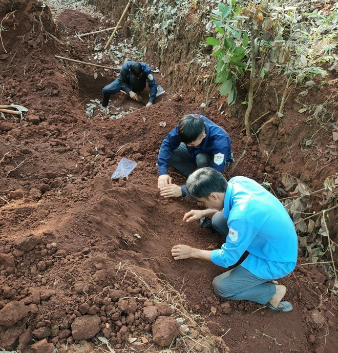 Bình Phước: Phát hiện, cất bốc thêm 4 hài cốt liệt sỹ ở huyện Lộc Ninh ảnh 2