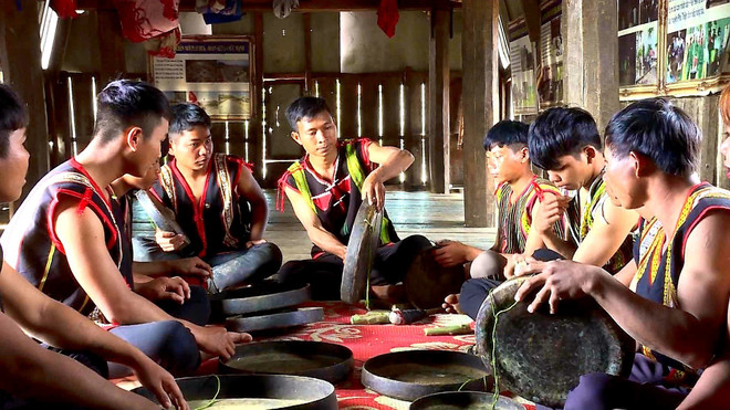 Người thanh niên với tâm huyết giữ phát huy văn hóa dân tộc Bahnar ảnh 3