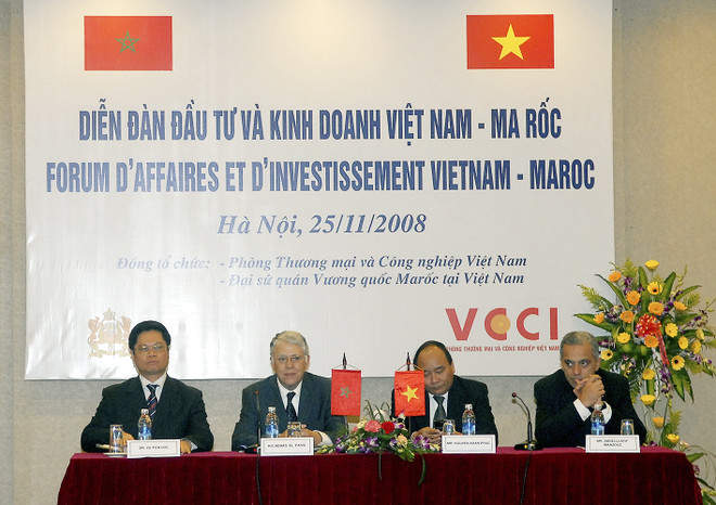 Trưng bày ảnh kỷ niệm 60 năm quan hệ ngoại giao Việt Nam-Maroc ảnh 1