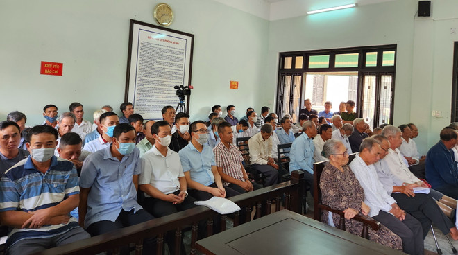 Tuyên phạt 71 bị cáo vụ kê khống hơn 1.200 mộ giả để trục lợi ảnh 2