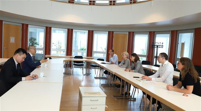 Đẩy mạnh hợp tác giữa các địa phương của Đức và Việt Nam ảnh 1