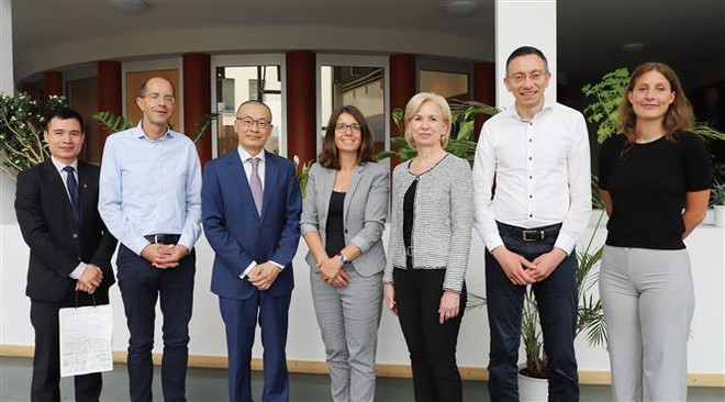 Đẩy mạnh hợp tác giữa các địa phương của Đức và Việt Nam ảnh 2