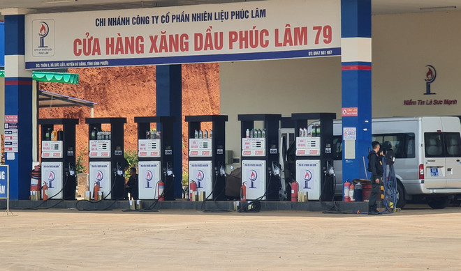 Bình Phước: Công an tiếp tục phong tỏa một cửa hàng xăng dầu trên QL14 ảnh 1