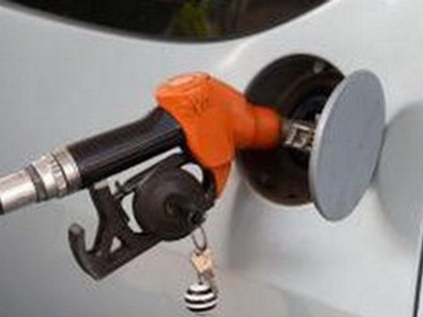 Giá dầu giảm trước hy vọng thỏa thuận giữa Iran và P5+1 ảnh 1