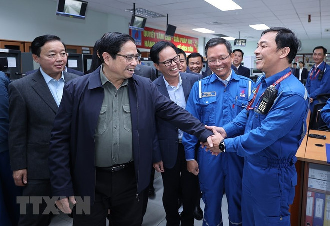 Thủ tướng: Quảng Ngãi hãy vươn lên mạnh mẽ bằng sức mạnh nội sinh ảnh 4