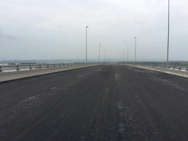 Thông xe đường ôtô vượt biển dài nhất Việt Nam vào đầu tháng Chín ảnh 1