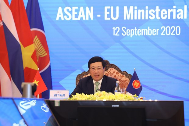 Phó Thủ tướng, Bộ trưởng Ngoại giao Phạm Bình Minh phát biểu tại Hội nghị Bộ trưởng Ngoại giao ASEAN-EU.(Nguồn: TTXVN) Campuchia ủng hộ nâng quan hệ ASEAN-EU lên tầm đối tác chiến lược ảnh 1