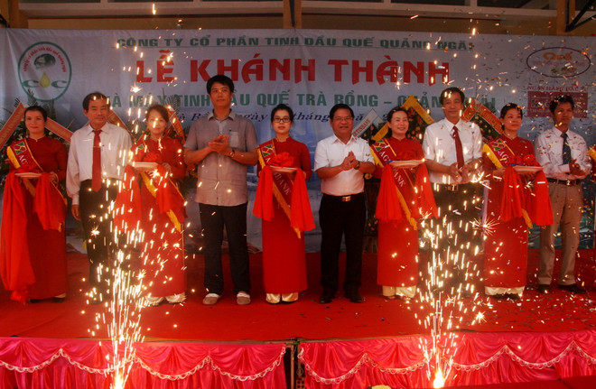 Quảng Ngãi khánh thành nhà máy sản xuất tinh dầu Quế Trà Bồng ảnh 1