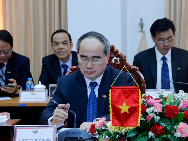 Thành phố Hồ Chí Minh và thủ đô Vientiane tăng cường hợp tác ảnh 2