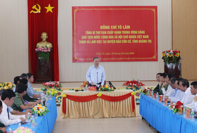 TTXVN_1610 Tong Bi thu dao Con Co 13.jpg