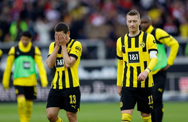 Dortmund mất điểm khó tin ở Bundesliga. (Nguồn: Reuters) Bundesliga: Bayern hòa trên sân nhà, Dortmund chia điểm 'điên rồ' ảnh 2