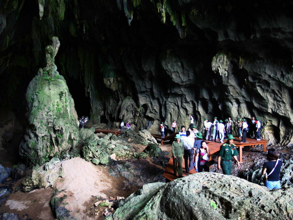 Trên 15.000 lượt du khách đến Phong Nha-Kẻ Bàng trong dịp Tết ảnh 1