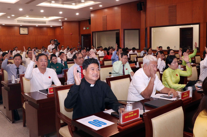 Khai mạc Kỳ họp thứ X Hội đồng Nhân dân Thành phố Hồ Chí Minh khóa X ảnh 3