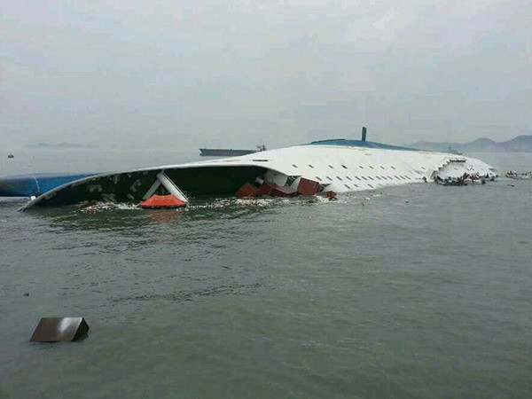 Đã có 6 người chết trong vụ đắm phà Sewol tại Hàn Quốc ảnh 1