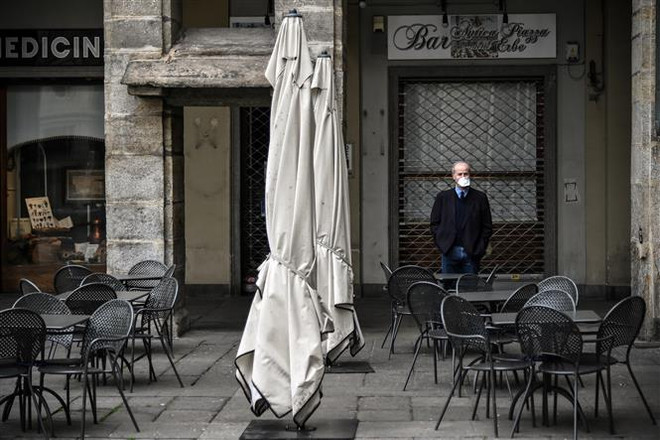 Kinh tế nhiều nước châu Âu đồng loạt suy giảm trầm trọng ảnh 1